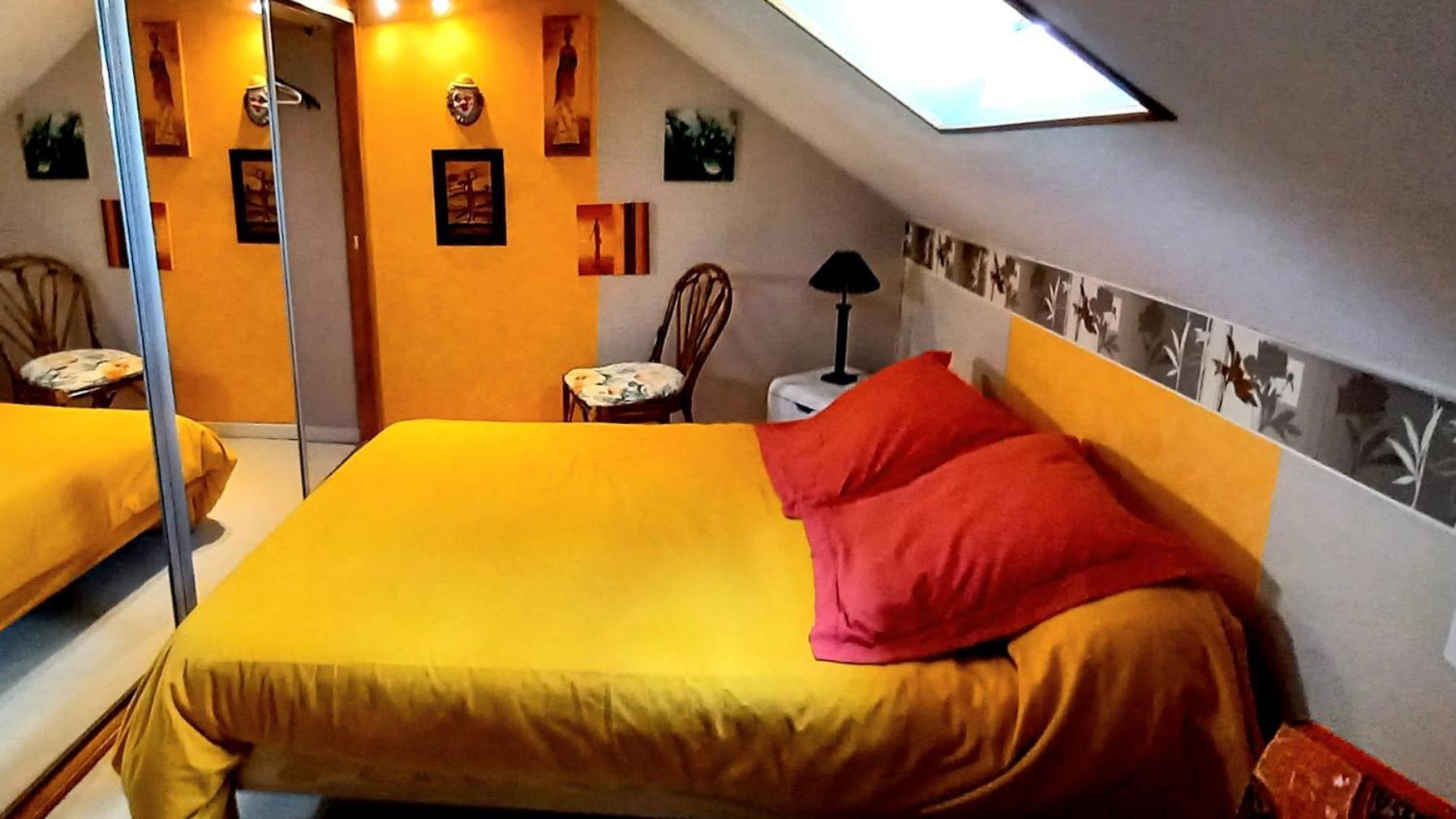 Cercy-la-Tour Chez Marie Bed & Breakfast エクステリア 写真